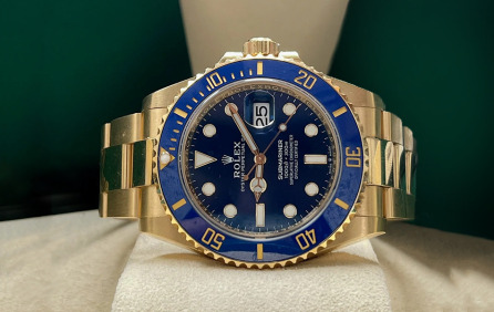 Fine Jewellery and Timepieces Timed Online Auction