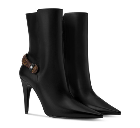 Online Auction Women's Designer Boots
