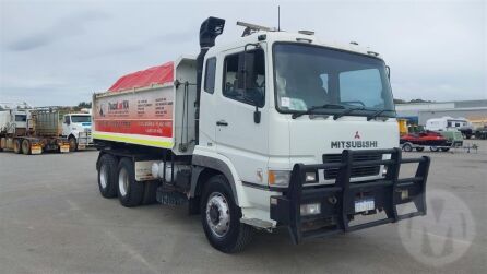 2003 Mitsubishi FV 500 Tipper GCM 50,000kg