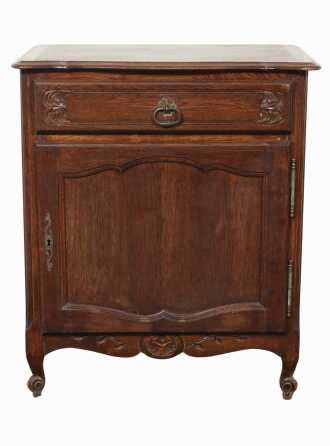 PETITE OAK CABINET