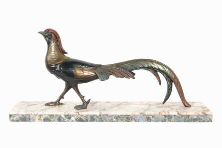 MANTEL ORNAMENT