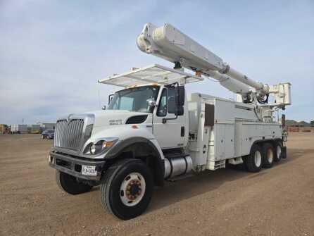2009 International 7400 SFA
