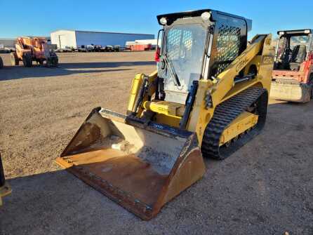 2022 Gehl RT215 Skid Steer