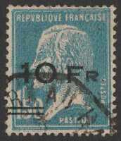1928 "Ile de France" Airmail 10Fr/1Fr50 Pasteur, 6mm spacing.