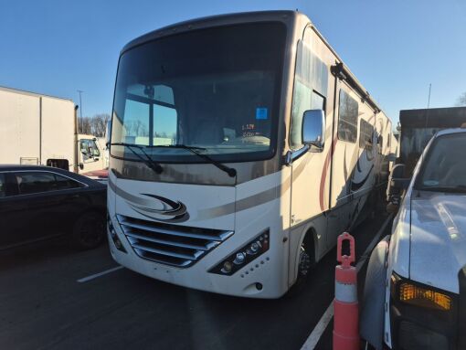 2018 Ford F-53 Motorhome Chassis 242" WB 6.8L V10