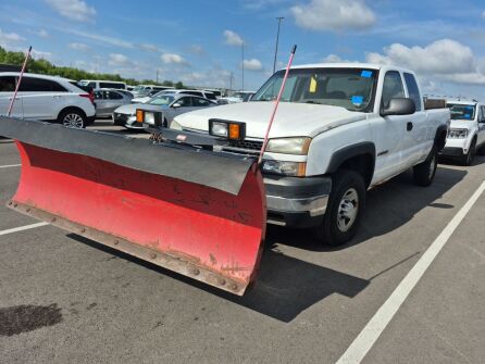 2007 Chevrolet Silverado 2500 Classic Work Truck 4WD Extended Cab 6.0L V8