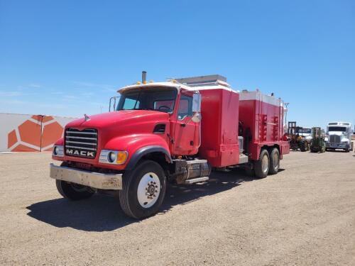 2005 Mack CV713 Hot Oil Truck
