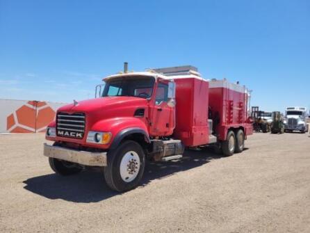 2005 Mack CV713 Hot Oil Truck